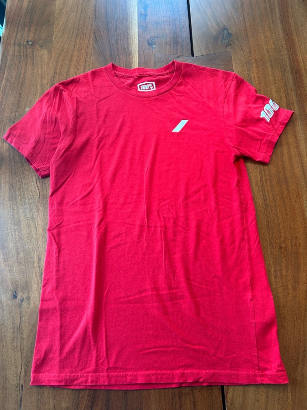 100% red tshirt size small